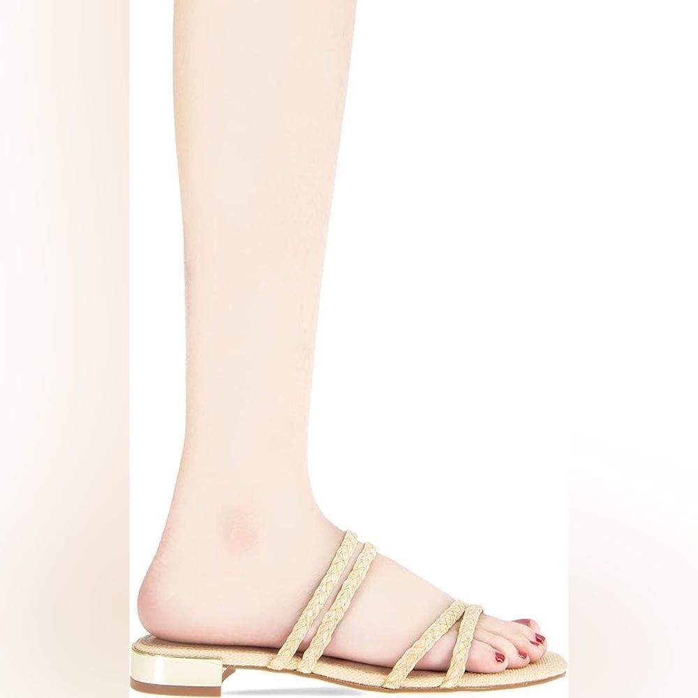 BCBG Generation Women's Sandal Dexti Gold Heel Straw Strappy Boho Resortwear - Picture 2 of 5